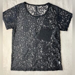 Audrey 3+1 Lace Short-Sleeve T-shirt With Pocket, Size Medium